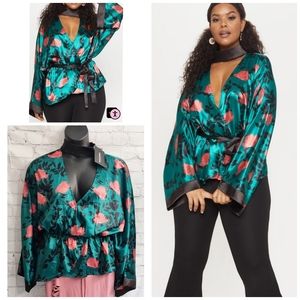 🪅🪅Prettylittlething Green Floral Blouse - Bulk Plus Bundle Deal